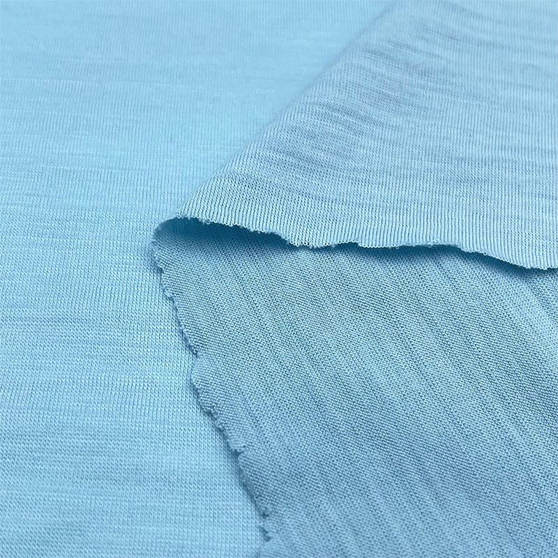 Strukturdetail aus ultraleichtem Merinowoll-Jersey-Stoff